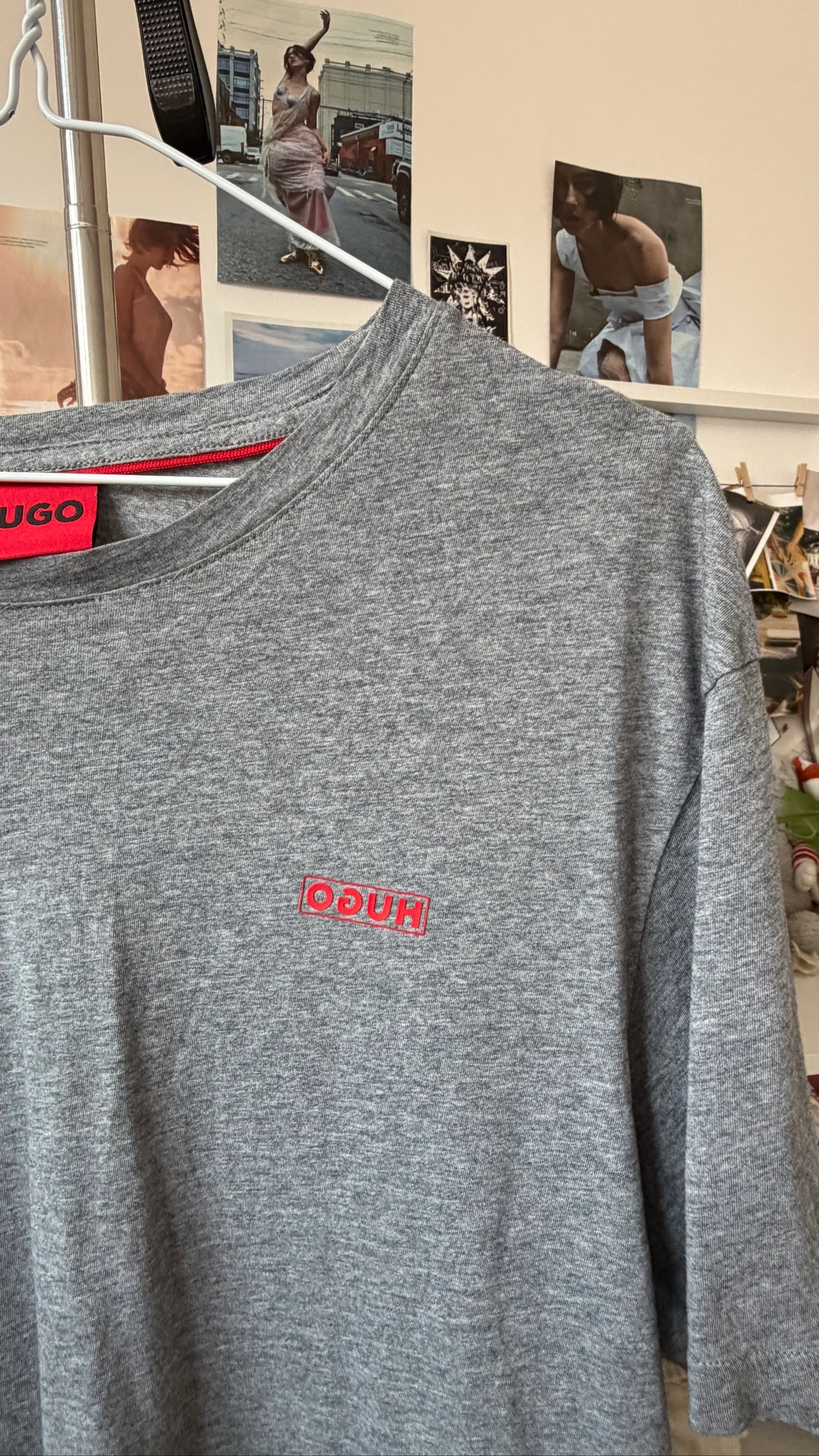 Camiseta HUGO cinza oversize tamanho M – photo 3